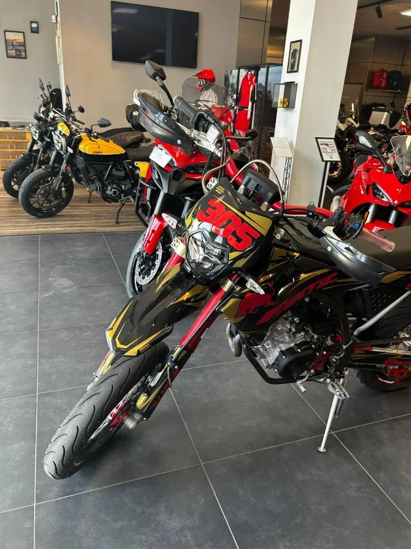 Fantic Motor XMF 125 Competition (2025 - 26) (3)