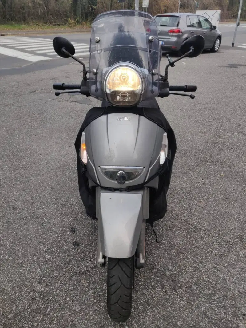 Aprilia Scarabeo 250 (2006 - 11)
