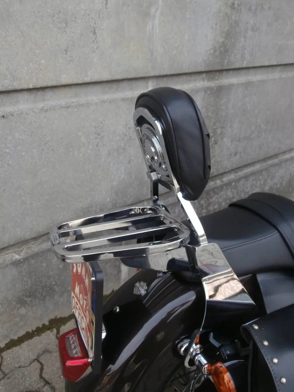 Harley-Davidson 1200 Custom (2017) - XL 1200C (13)