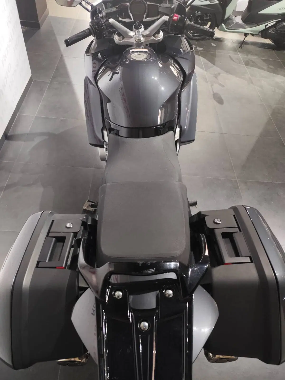 Yamaha FJR 1300 AE (2016 - 20) (7)