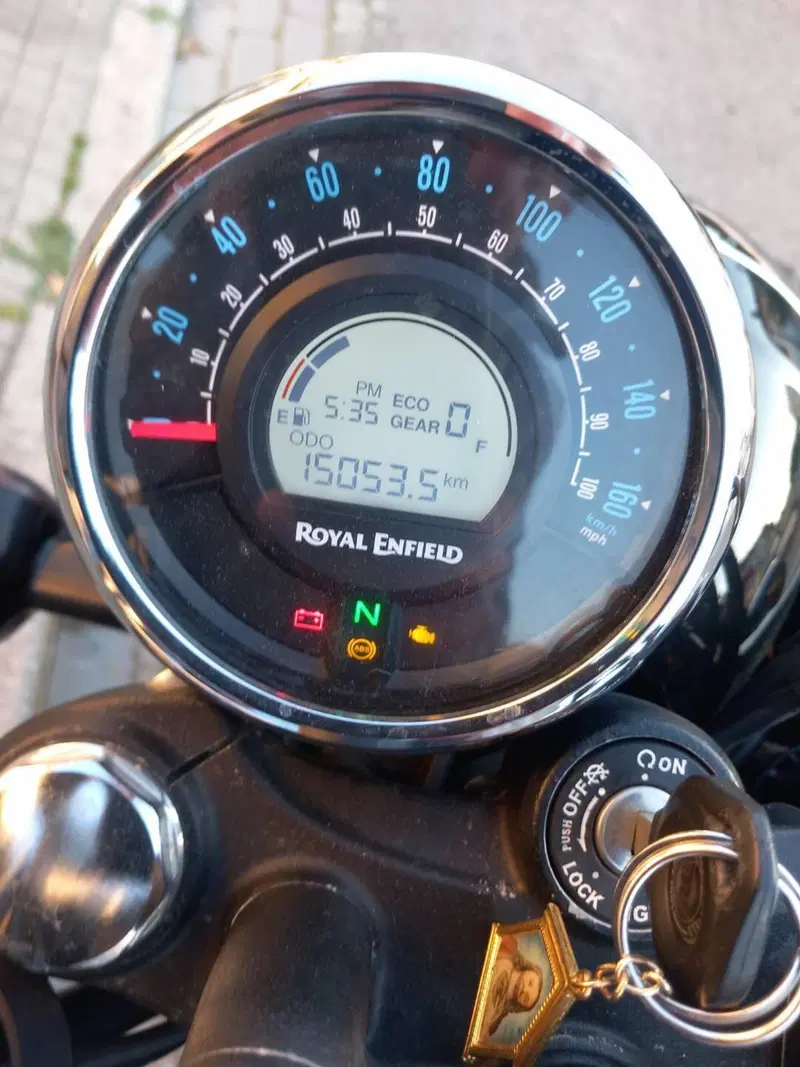 Royal Enfield Meteor 350 (2021 - 26) (2)