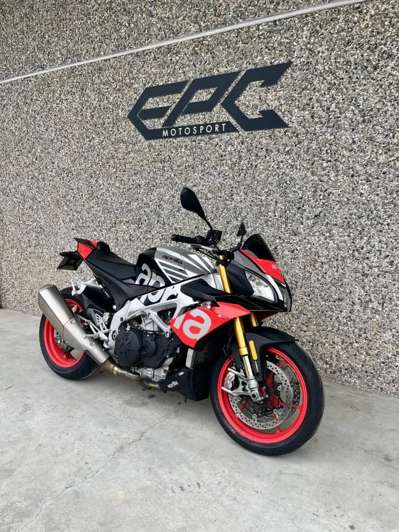 Aprilia Tuono V4 Factory (2017 - 18) (11)