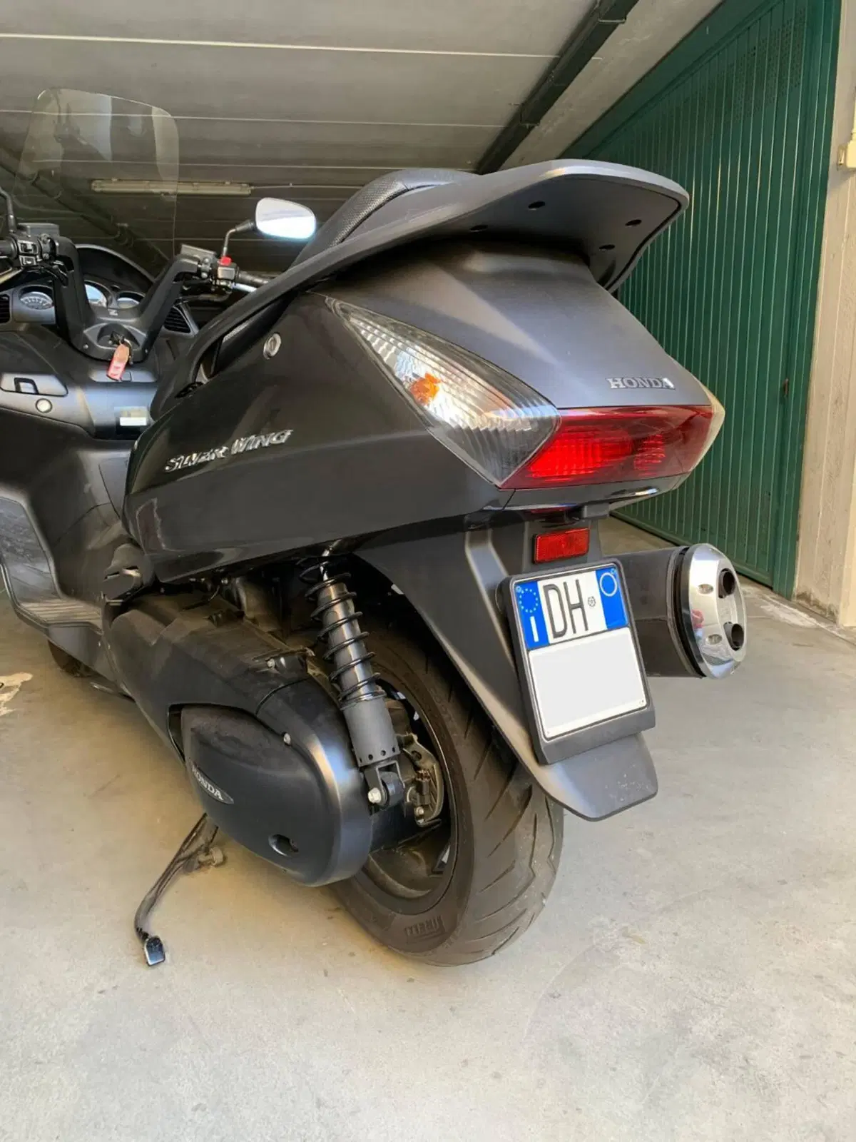 Honda Silver Wing 400 (2006 - 09) (4)