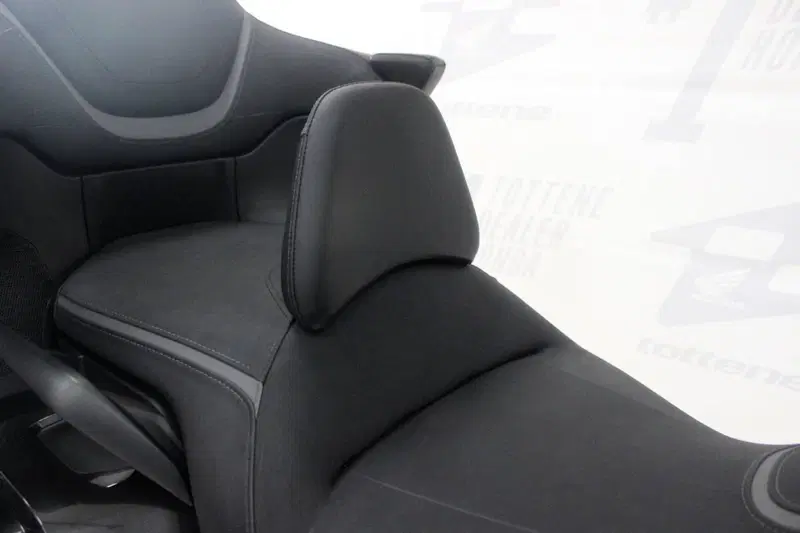 Honda GL 1800 Gold Wing Tour DCT (2021) (5)