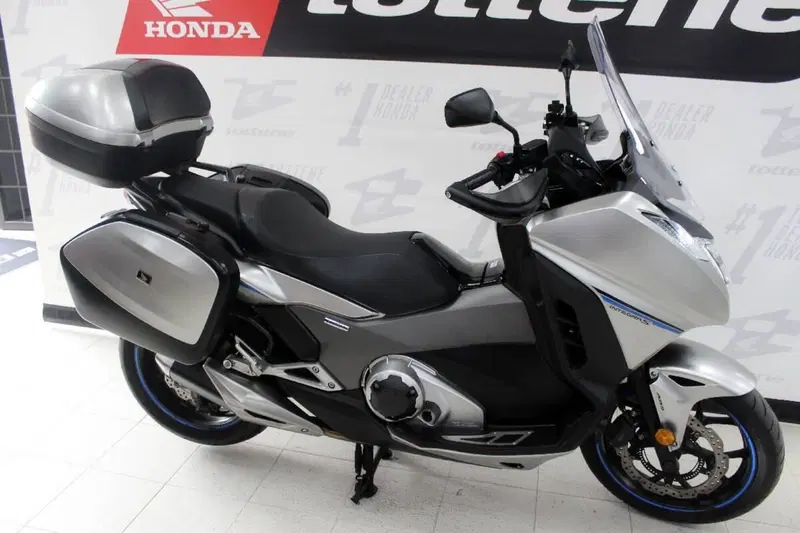 Honda Integra 750 DCT Sport (2017) (3)