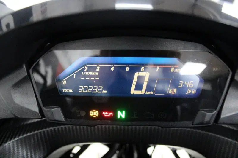 Honda Integra 750 DCT Sport (2017) (7)