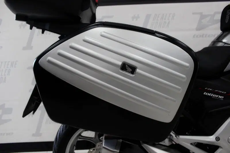 Honda NC 750 X DCT ABS (2016 -17) (6)