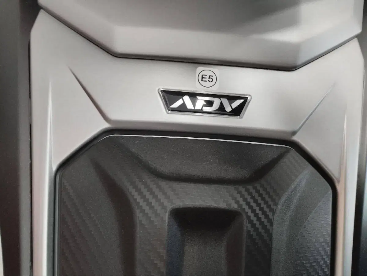 Voge Sfida SR1 ADV (2023 - 26) (6)