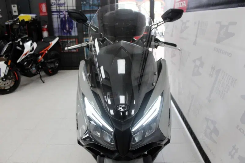 Kymco X-Town 300i City (2021 - 25) (4)
