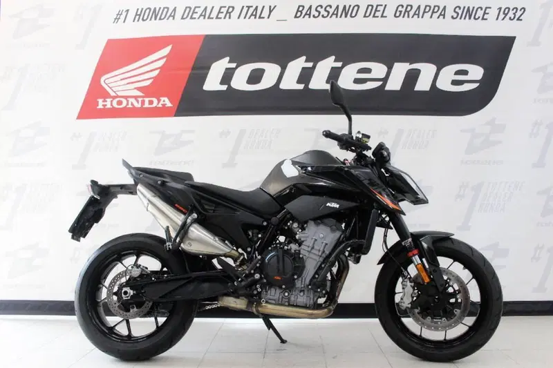 KTM 890 Duke (2021 - 23)