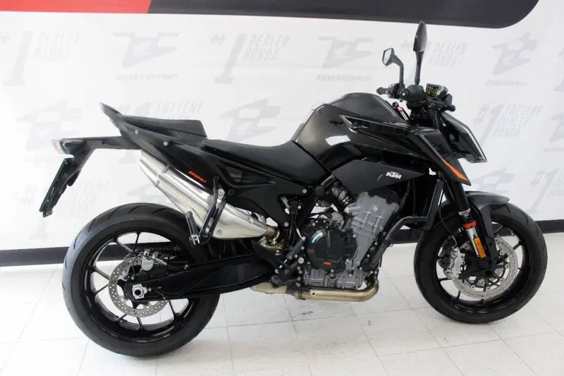 KTM 890 Duke (2021 - 23) (2)