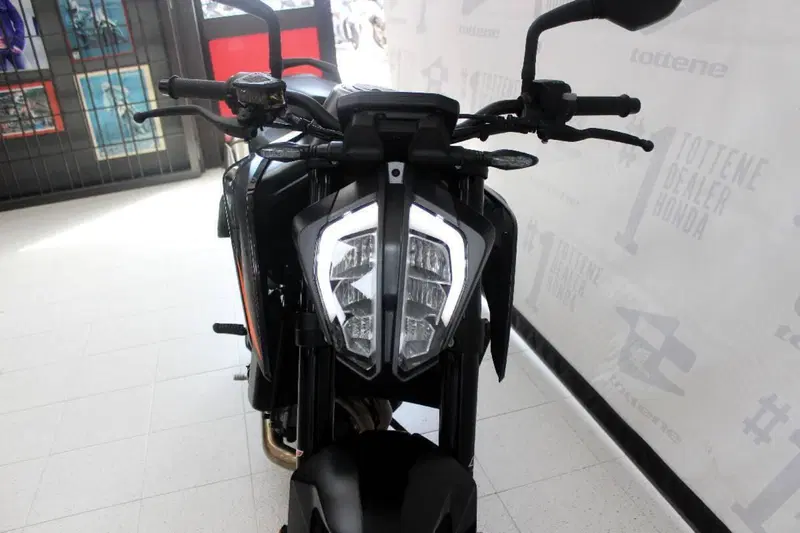 KTM 890 Duke (2021 - 23) (4)