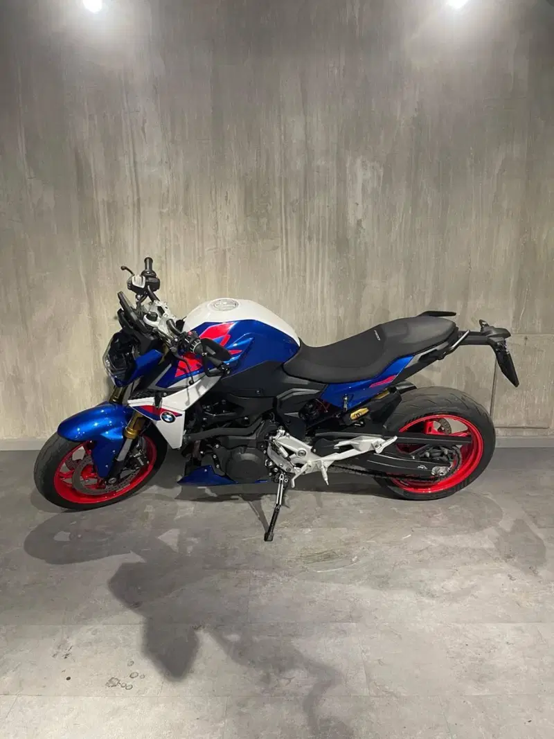 Bmw F 900 R (2025 - 26) (2)