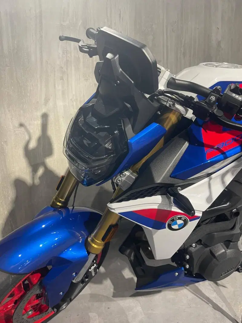 Bmw F 900 R (2025 - 26) (4)
