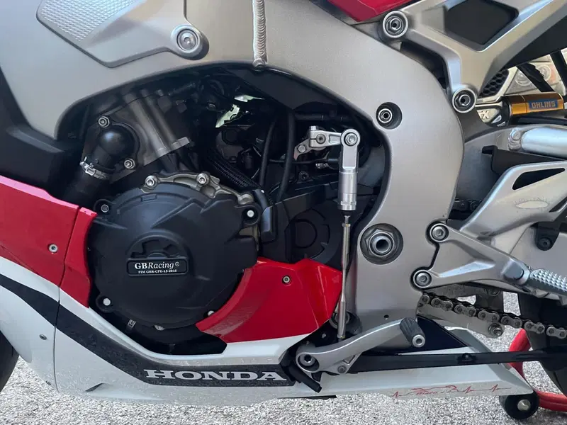 Honda CBR 1000 RR Fireblade SP (2017 - 19) (6)