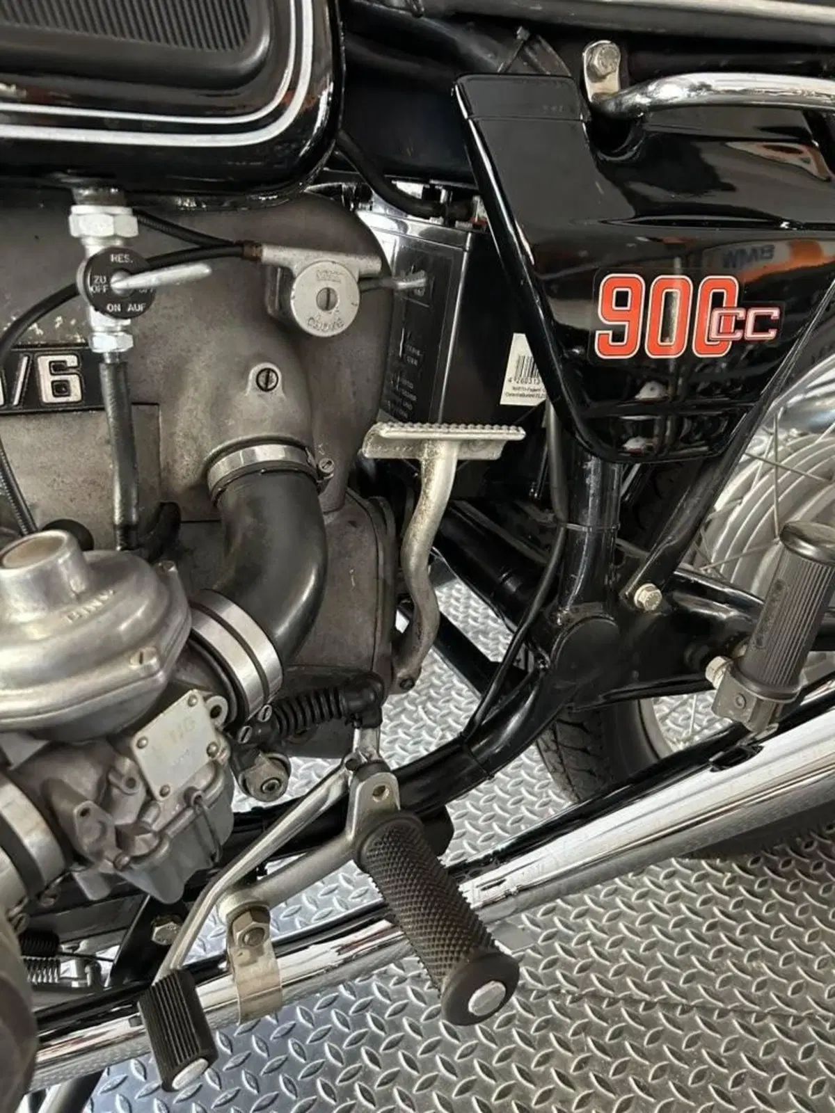 Bmw R 90/6 (12)