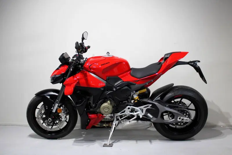 Ducati Streetfighter V4 (2025 - 26) (4)