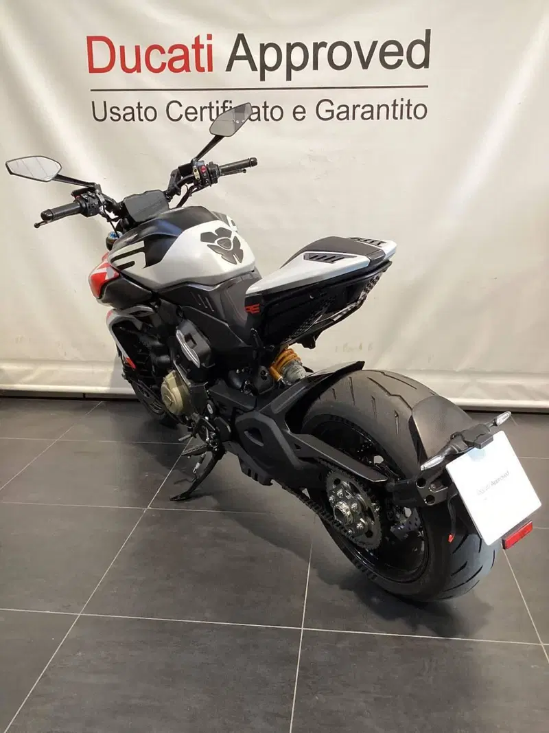 Ducati Diavel V4 RS (2026) (4)