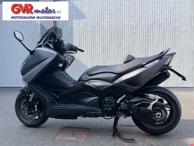 Yamaha T-Max 530 (2015 - 16) usata