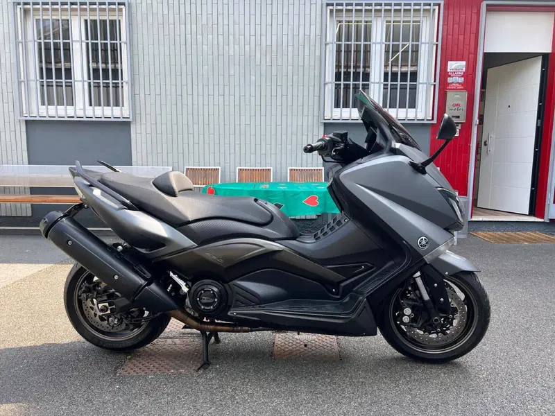 Yamaha T-Max 530 (2015 - 16) (2)