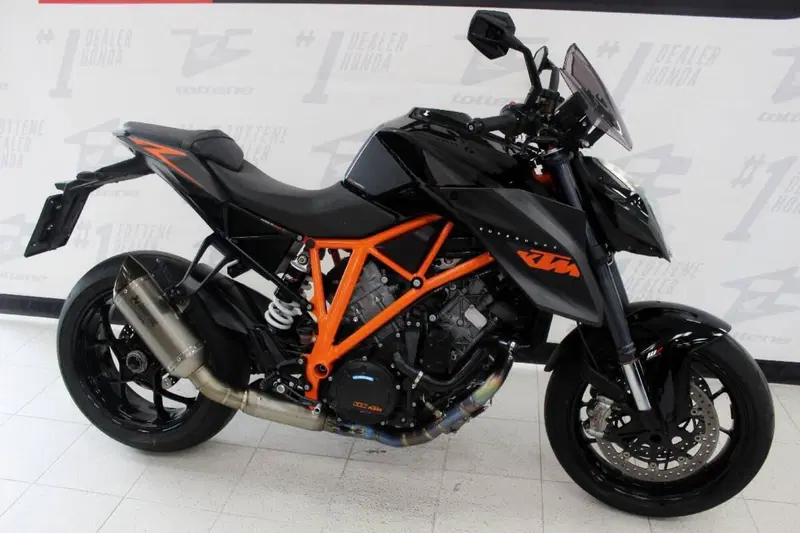 KTM 1290 Super Duke R ABS (2014 - 16) (3)