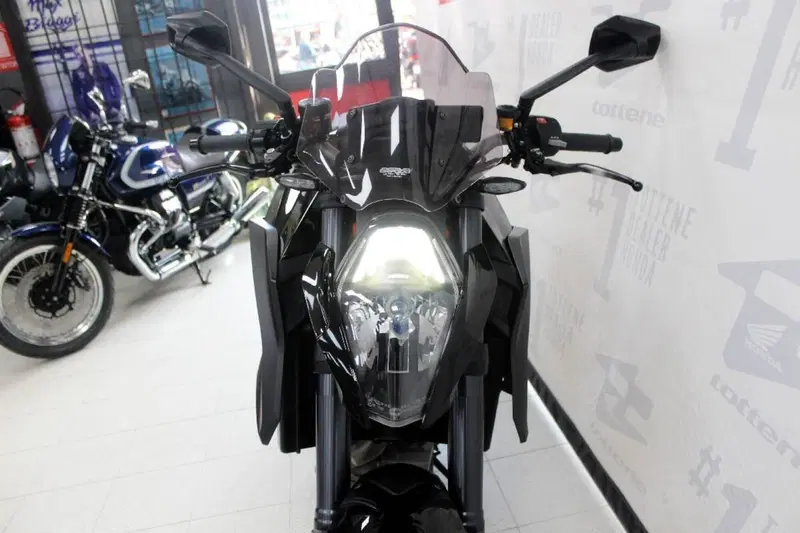 KTM 1290 Super Duke R ABS (2014 - 16) (4)