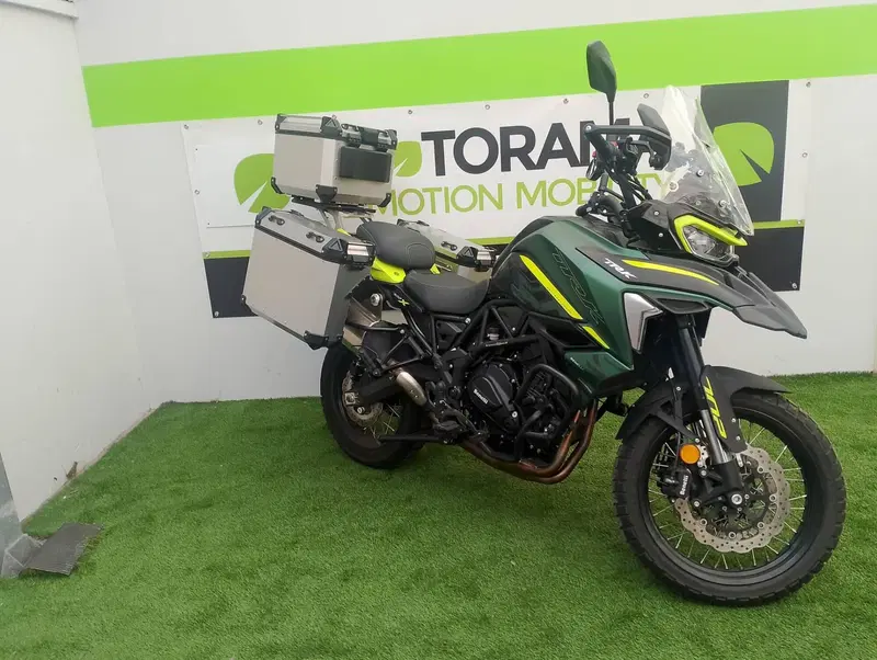 Benelli TRK 702 (2023 - 25) (2)