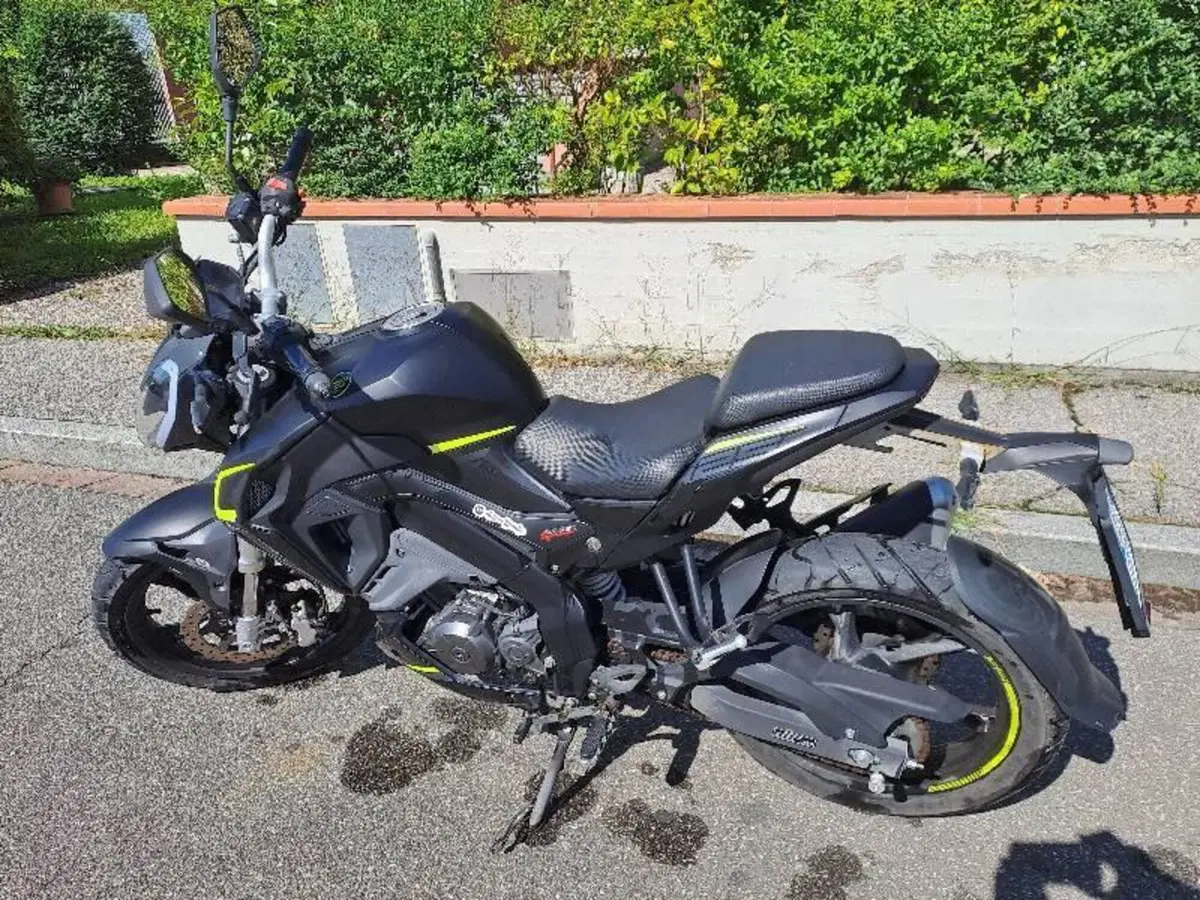 Keeway Motor RKF 125 (2020) (8)