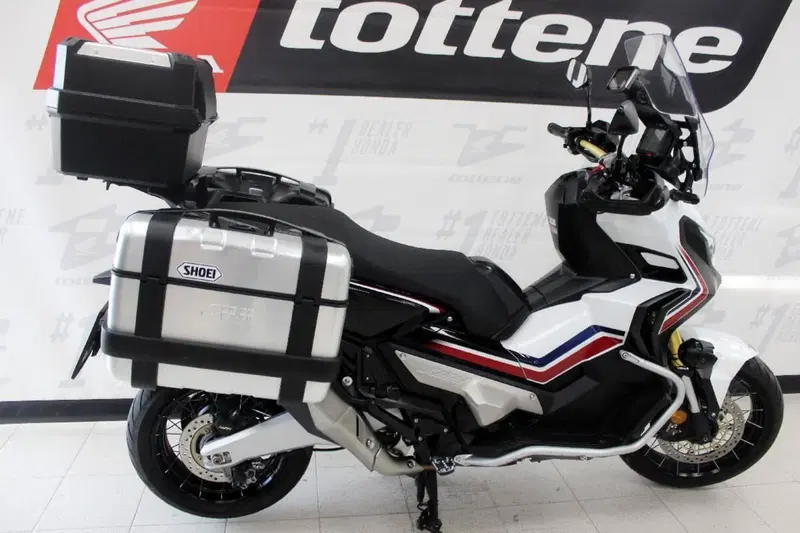 Honda X-ADV 750 (2017) (2)