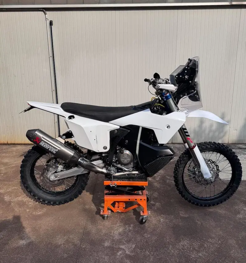 Husqvarna FE 450 (2024)