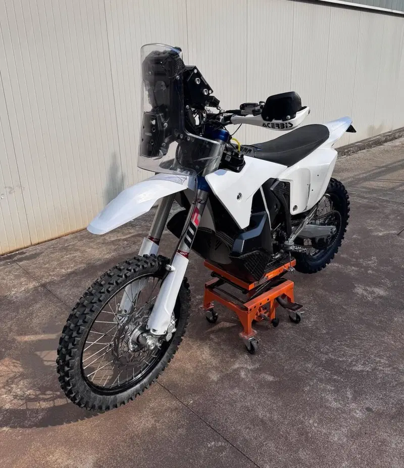 Husqvarna FE 450 (2024) (5)