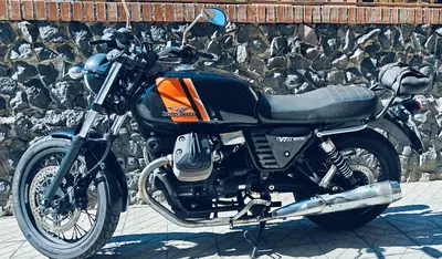 Moto Guzzi V7 II Special (2015 - 17) usata