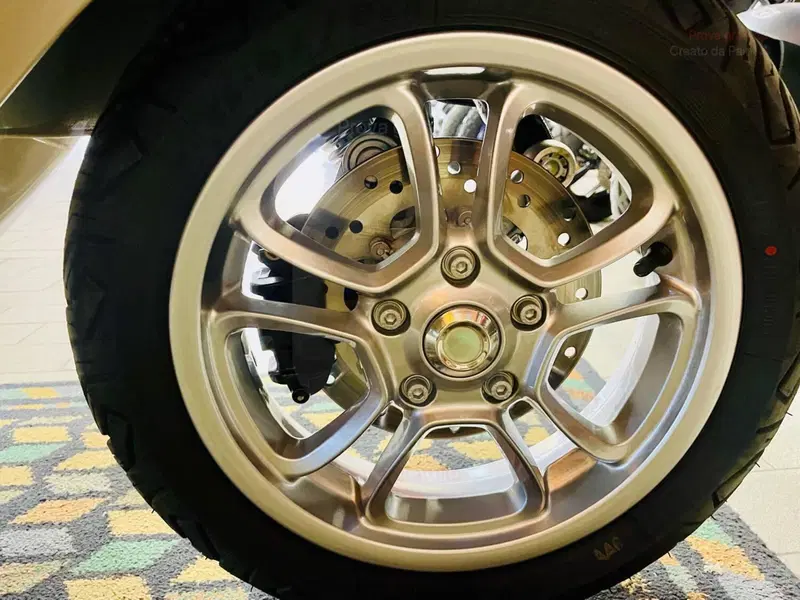 Vespa GTS 300 (2023 - 24) (12)