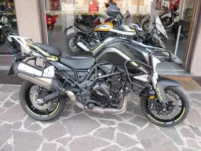 Benelli TRK 702 (2023 - 25) usata