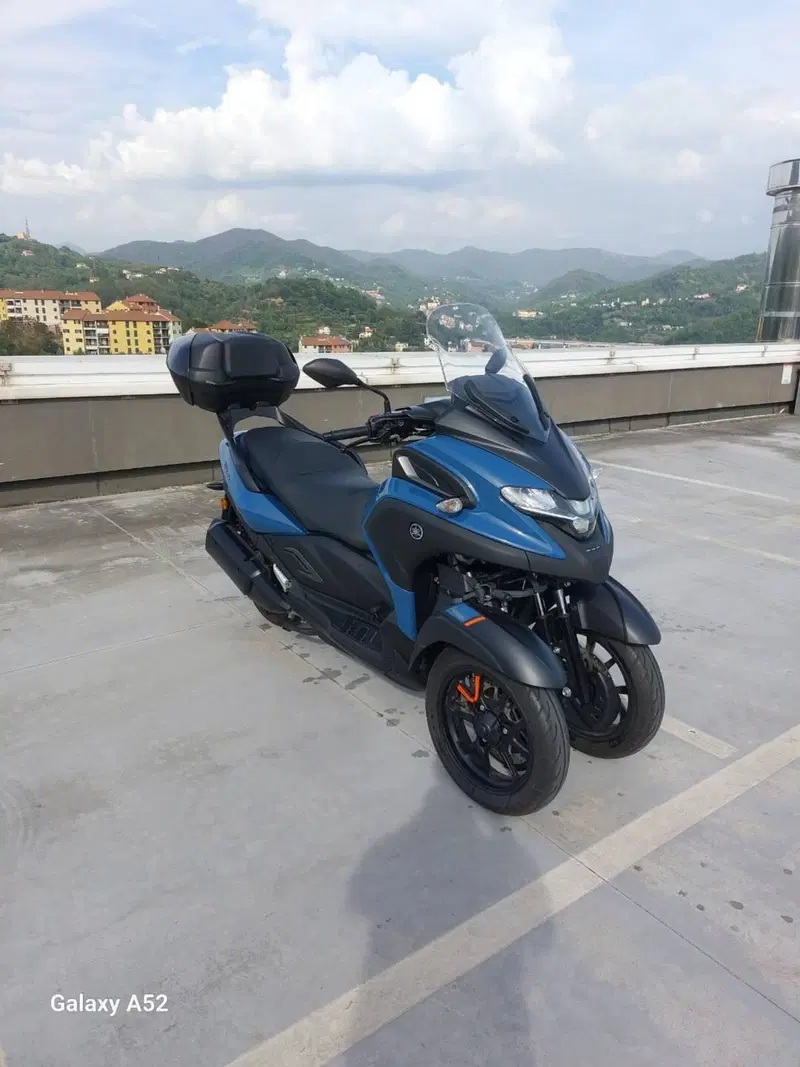 Yamaha Tricity 300 (2021 - 24) (4)