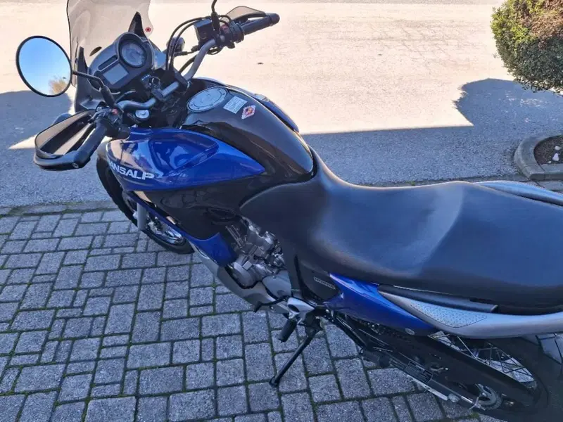 Honda Transalp XL 700 V (2007 - 2013) (5)