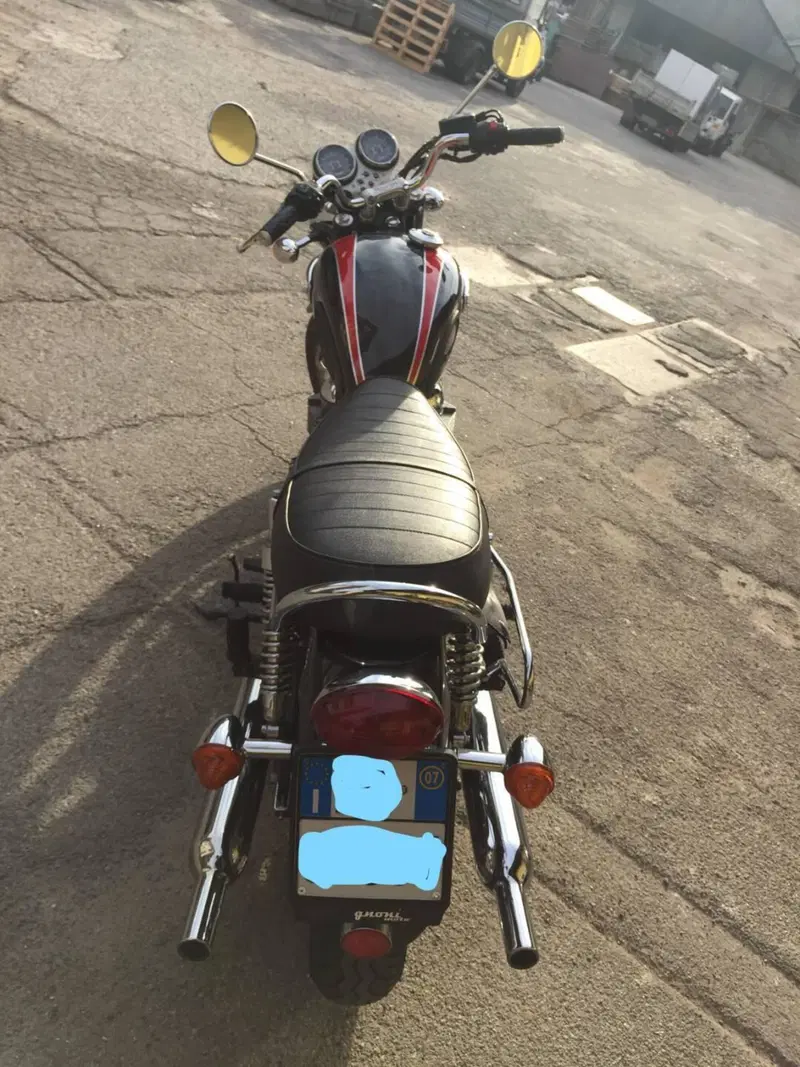 Triumph Bonneville T100 (2001 - 07) (2)