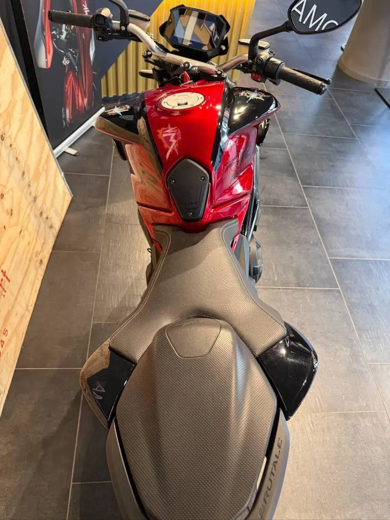 MV Agusta Brutale 800 RR (2021 - 25) (10)