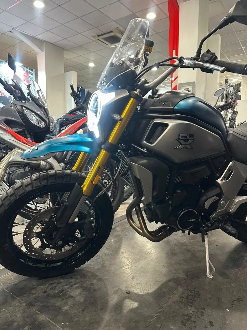 CFMOTO 700CL-X Adventure (2023 - 26) (7)