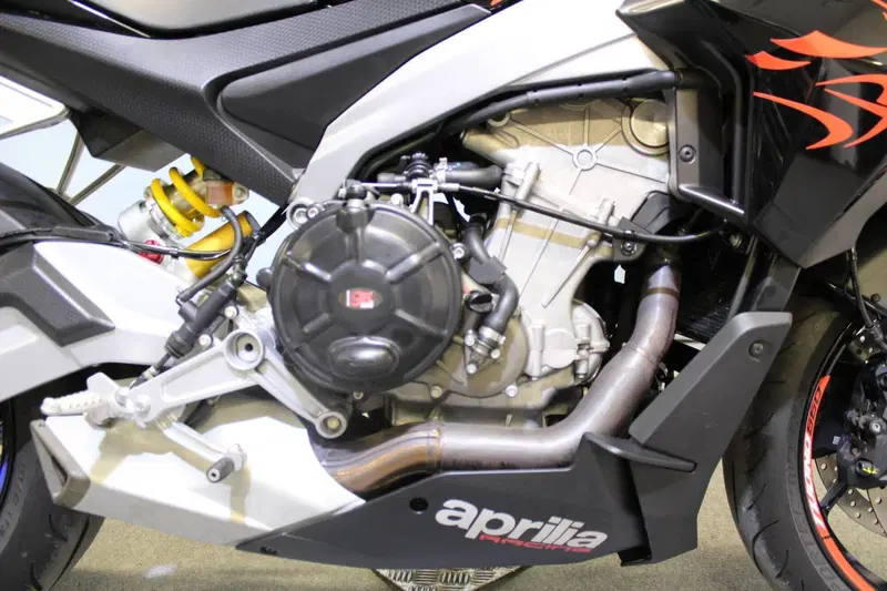 Aprilia Tuono 660 Factory (2022 - 24) (7)