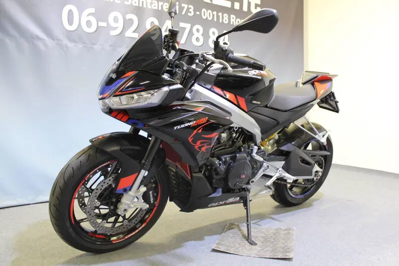 Aprilia Tuono 660 Factory (2022 - 24) (13)