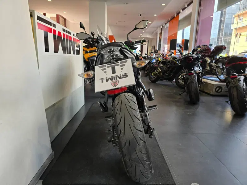 Kawasaki Z 650 (2021 - 24) (7)