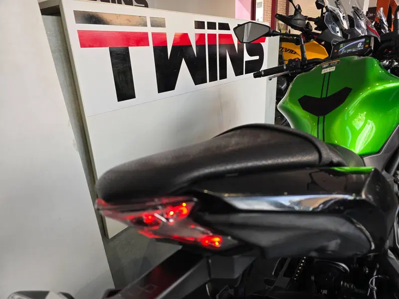 Kawasaki Z 650 (2021 - 24) (9)