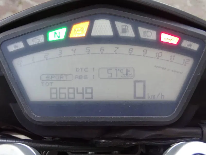 Ducati Hypermotard 821 (2013 - 15) (5)