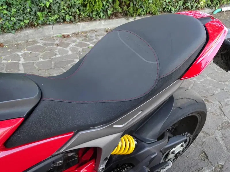 Ducati Hypermotard 821 (2013 - 15) (12)
