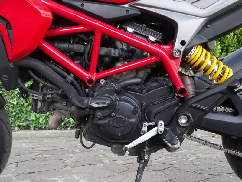 Ducati Hypermotard 821 (2013 - 15) (9)