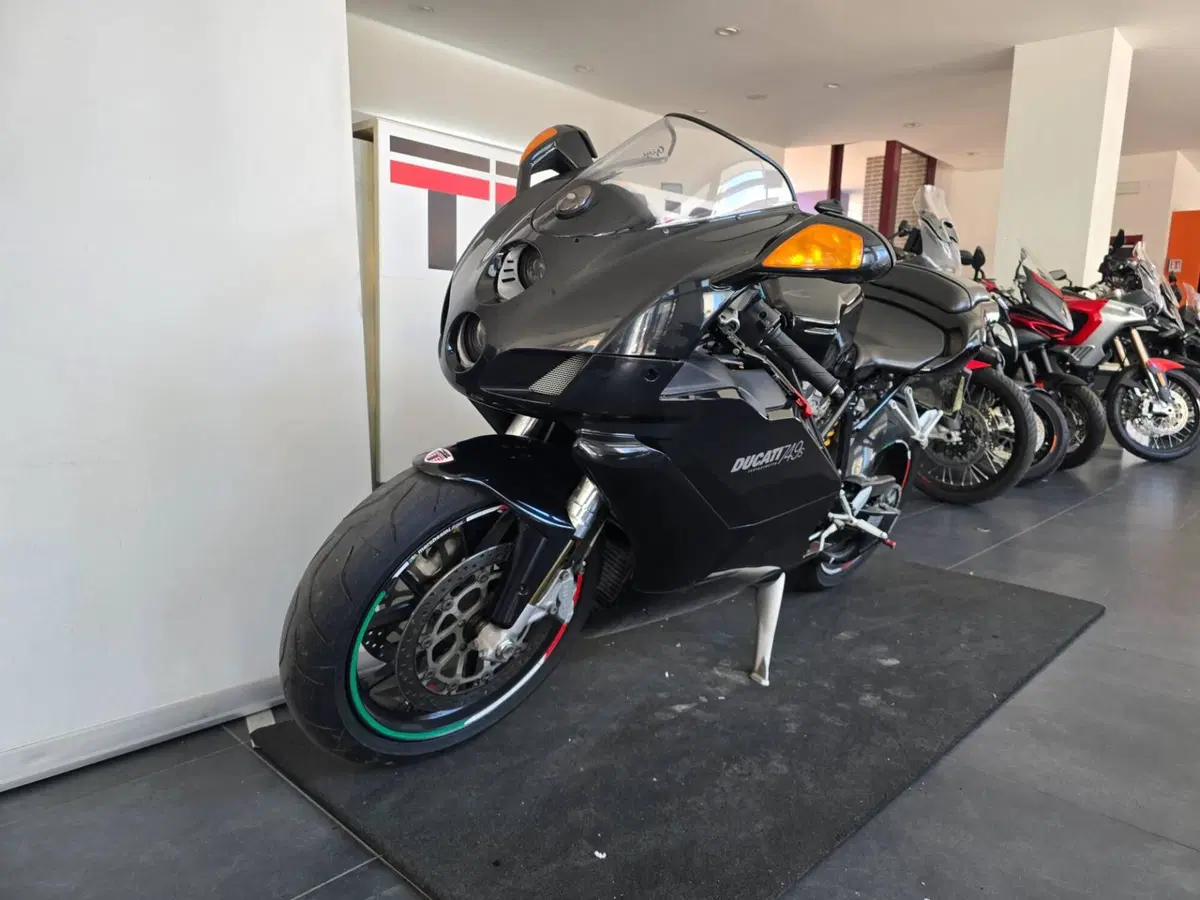 Ducati 749 S (2004 - 07) (4)