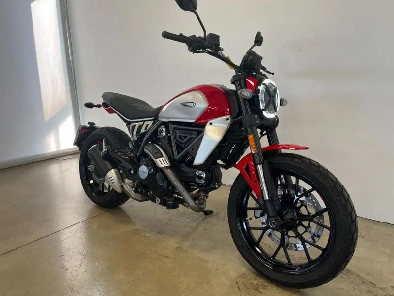 Ducati Scrambler 800 Icon (2023 - 24) (2)