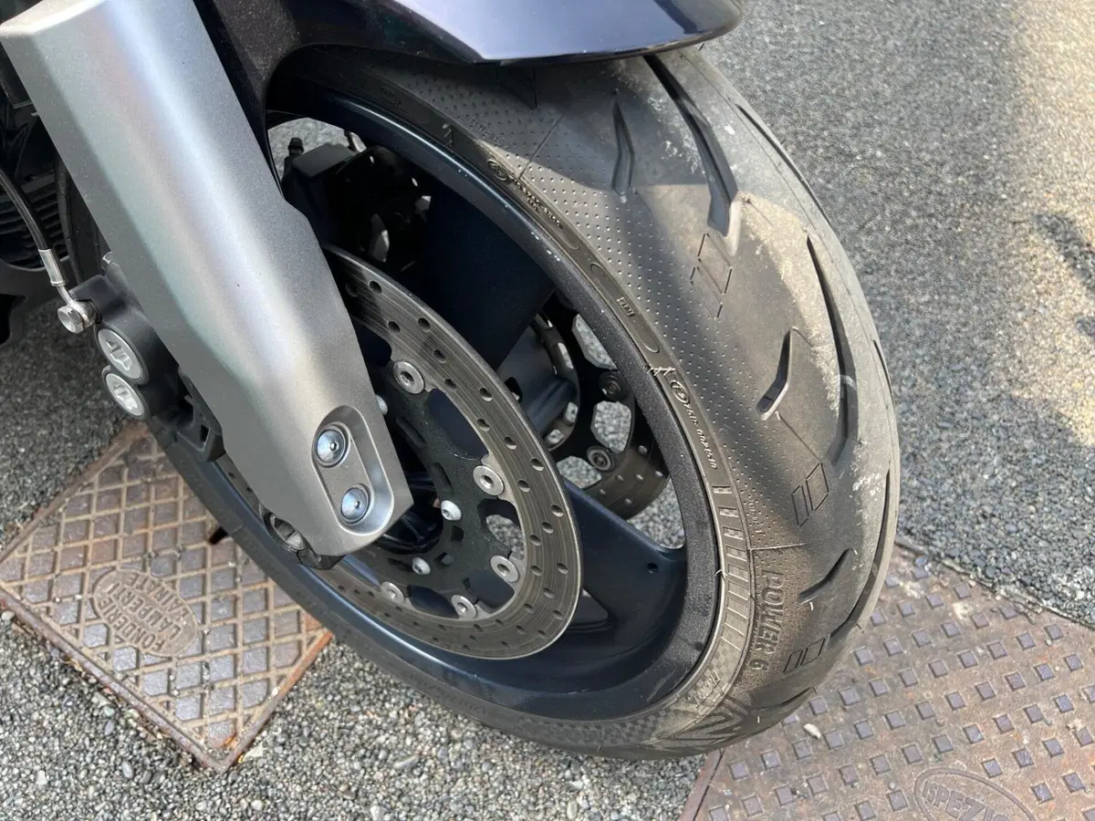 Yamaha MT-01 (2005- 11) (9)