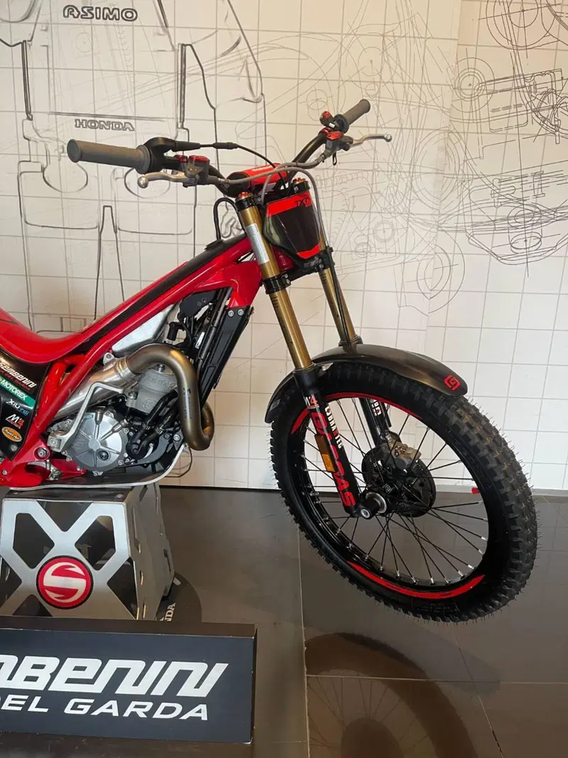 GASGAS TXT 300 GP (2024 - 26) (3)